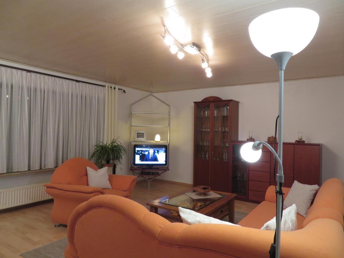 Appartement Zum Herrenwald à Stadtallendorf Extérieur photo